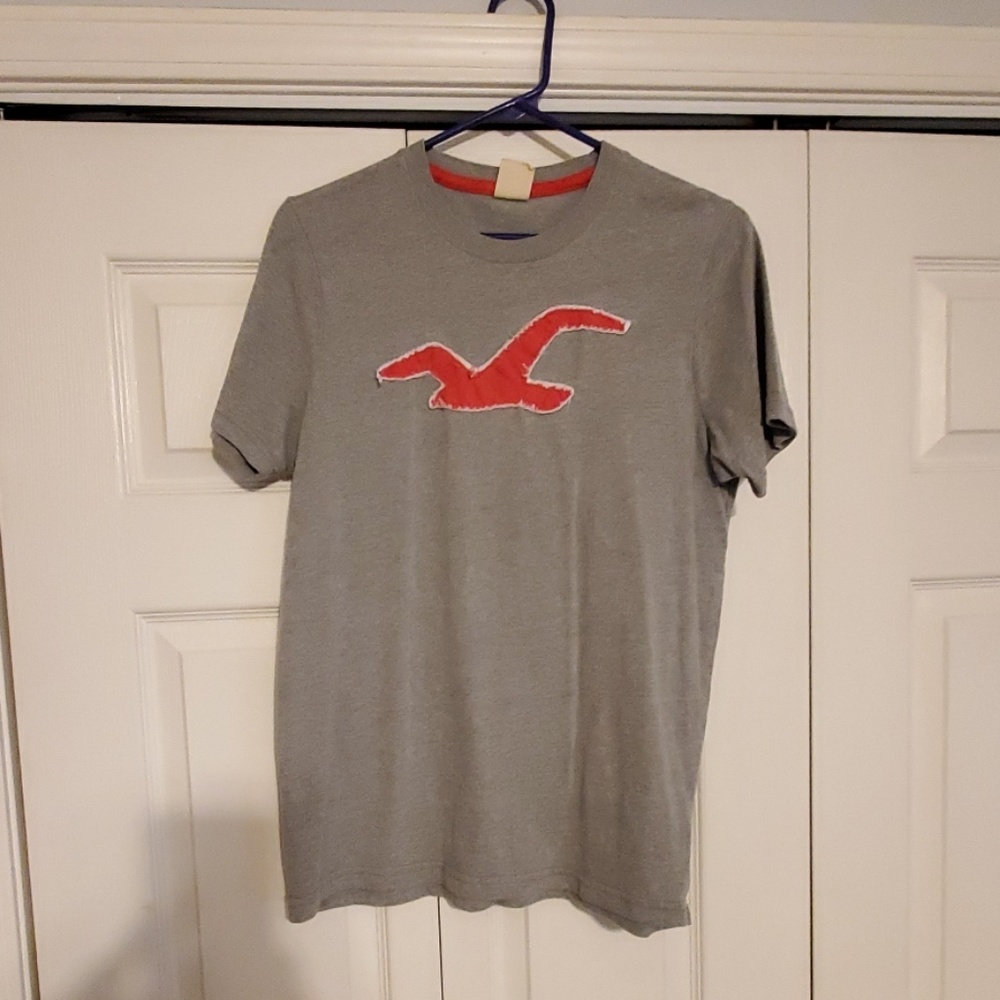 Hollister shirt